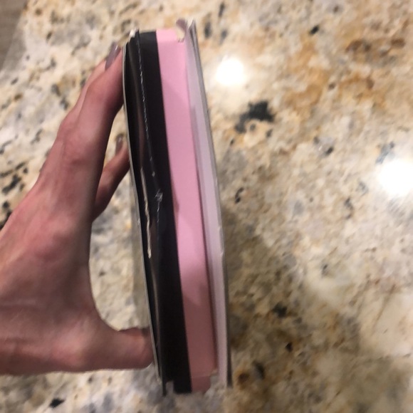 Kate Spade protective hardshell case for iPnone 11 Pro Max & IPhone - Picture 5 of 10